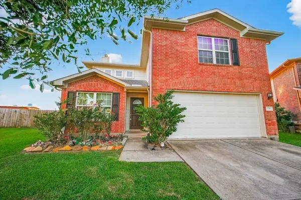 2338 Summit Meadow Drive, Houston, TX 77489