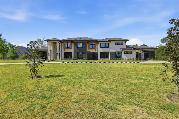 7605 Trinity Pines Drive, Montgomery, TX 77316