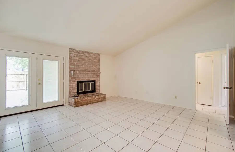7902 White Swan Drive, Humble, TX 77396 - Image #3