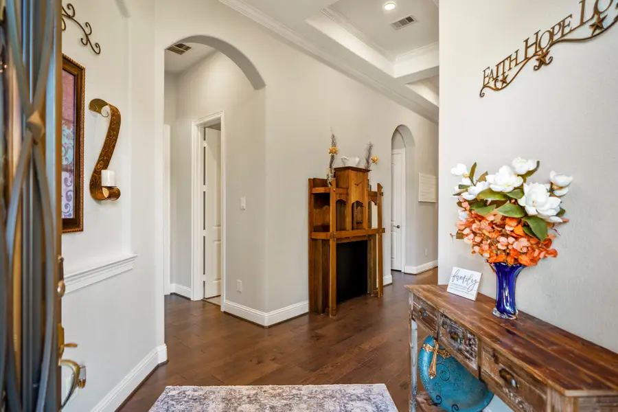 219 Chirping Squirrel Court, Pinehurst, TX 77362 - #2