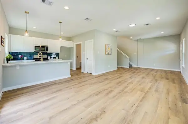 8361 Tate Street, Houston, TX 77028