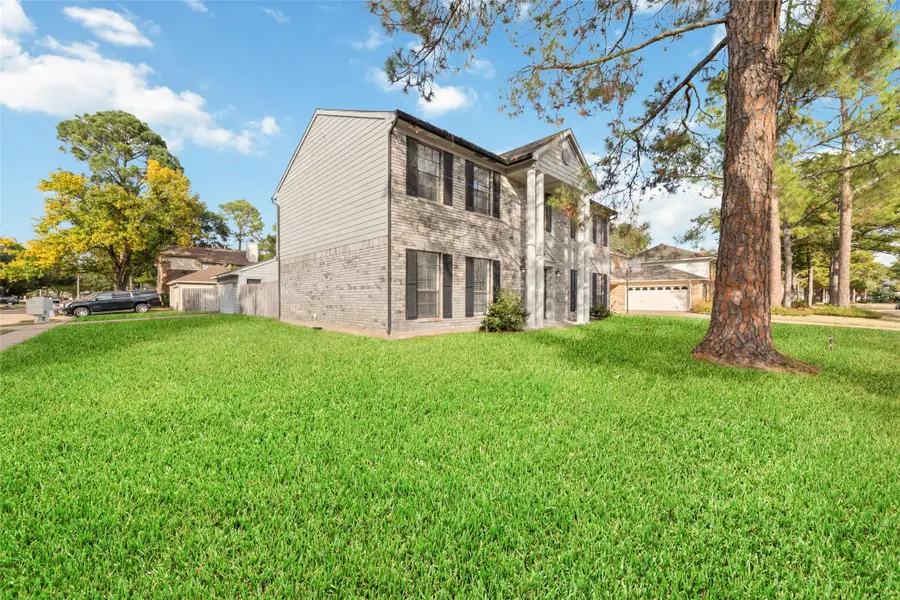 16026 Autumn Falls Lane, Houston, TX 77095 - Image #2
