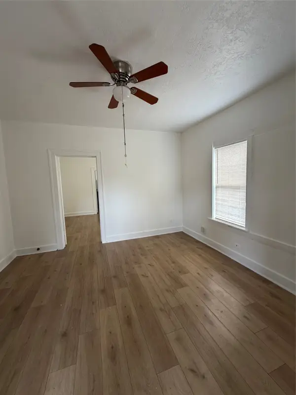 7405 Capitol Street, Houston, TX 77011