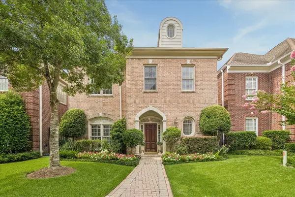 3319 Las Palmas Street, Houston, TX 77027