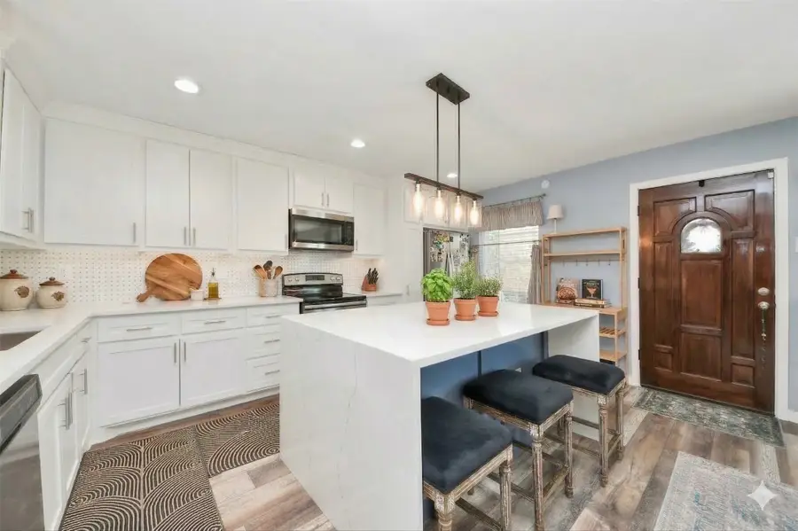 3224 Timmons Lane #168, Houston, TX 77027 - #2