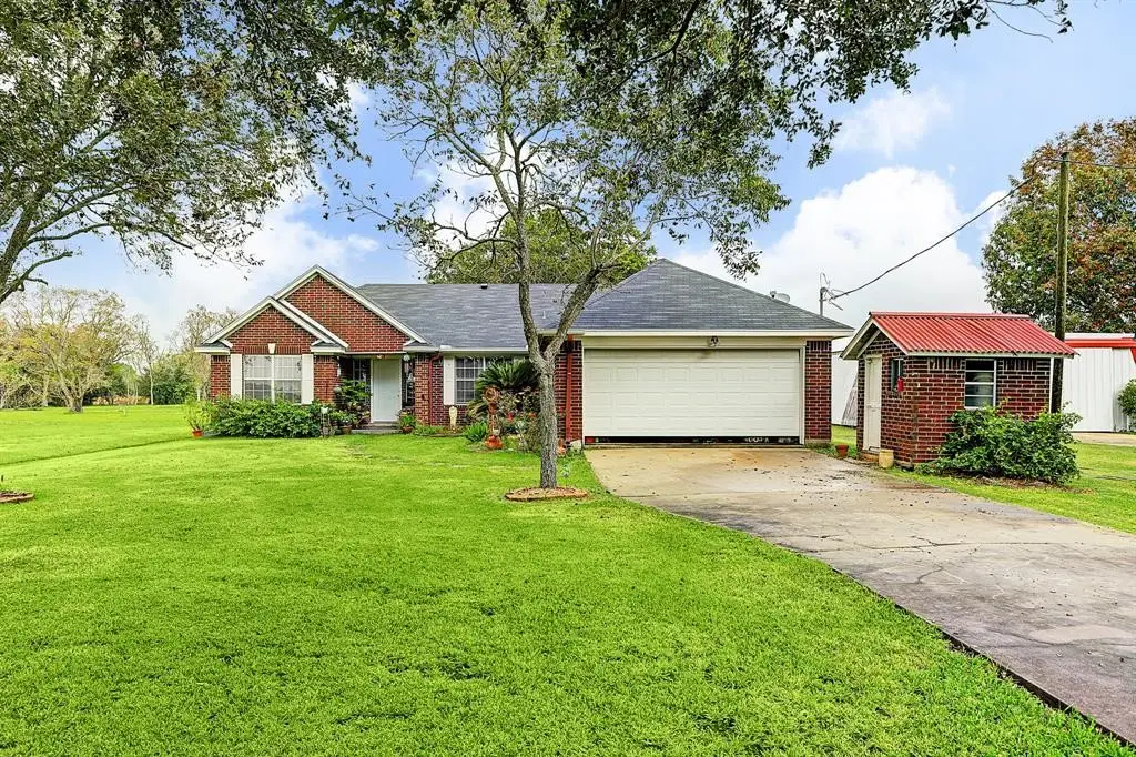 9028 Fm 2004 Road, Santa Fe, TX 77510 - #1