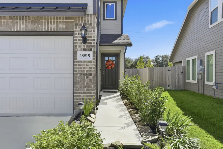 18815 Glenwood Chase Court, Katy, TX 77449 - Image #3