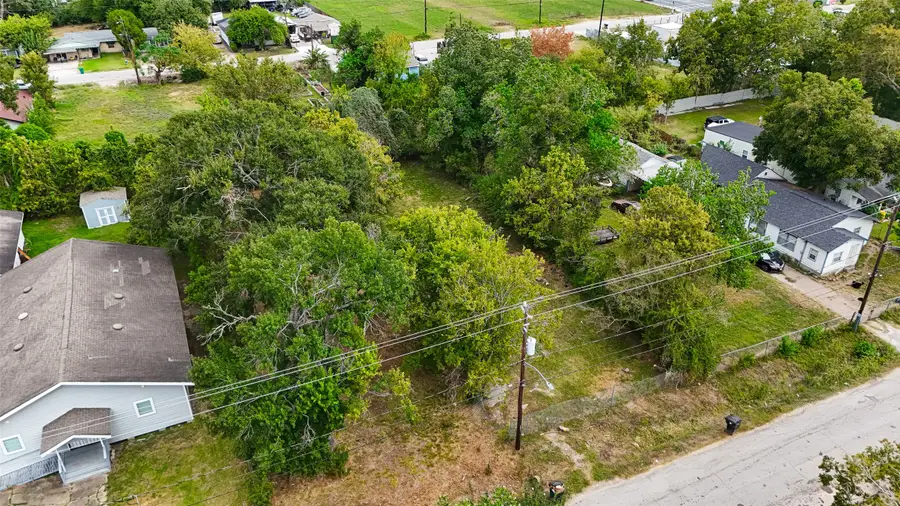 4647 Maggie Street, Houston, TX 77051 - #3