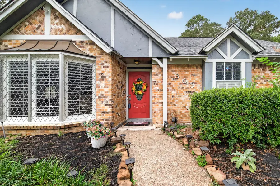 303 Springwood Street, New Caney, TX 77357 - #3