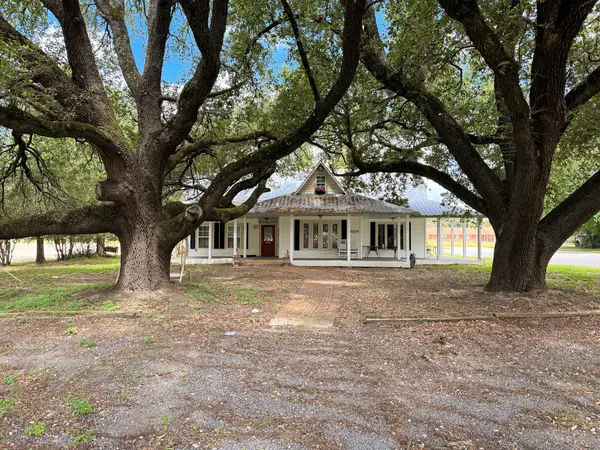 313 S Main Street, Jewett, TX 75846
