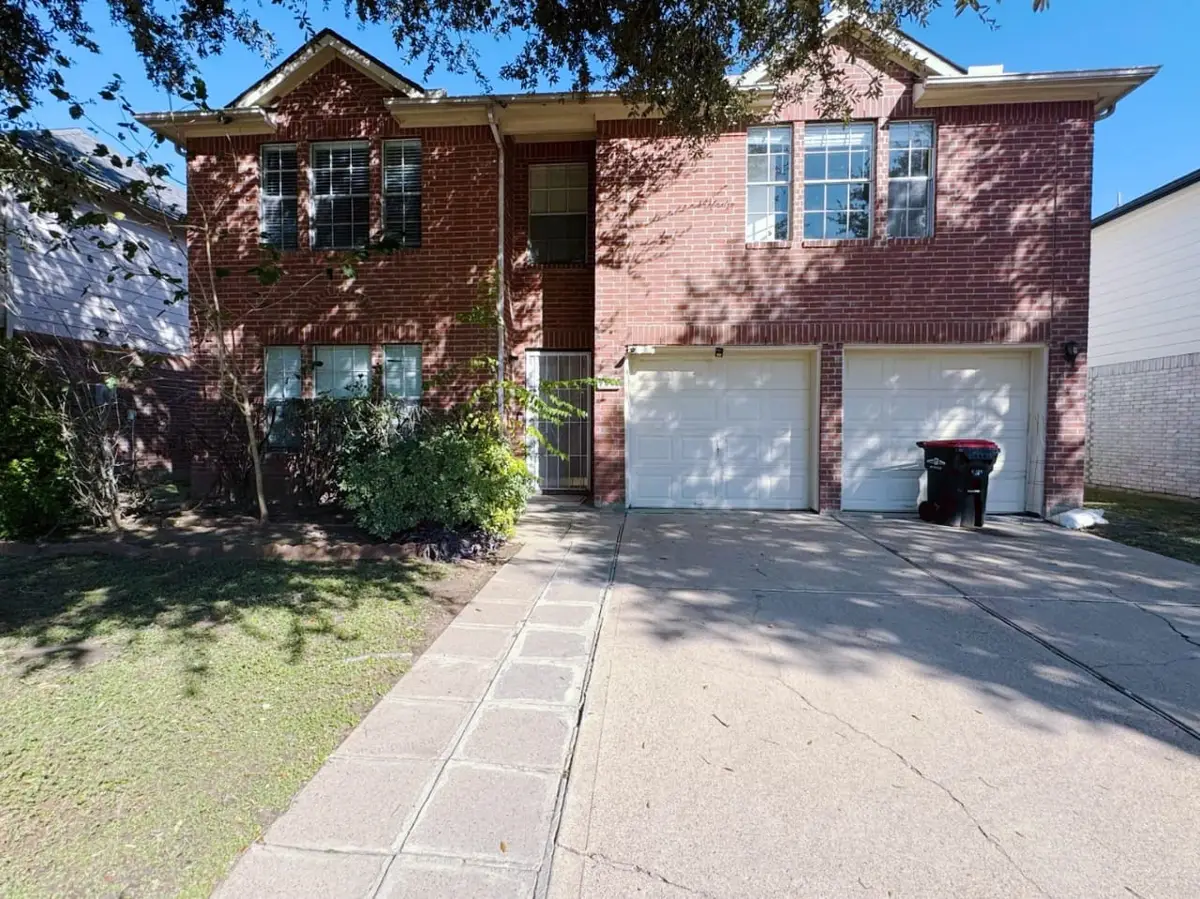 9323 Eaglewood Spring Drive, Houston, TX 77083 - Image #1