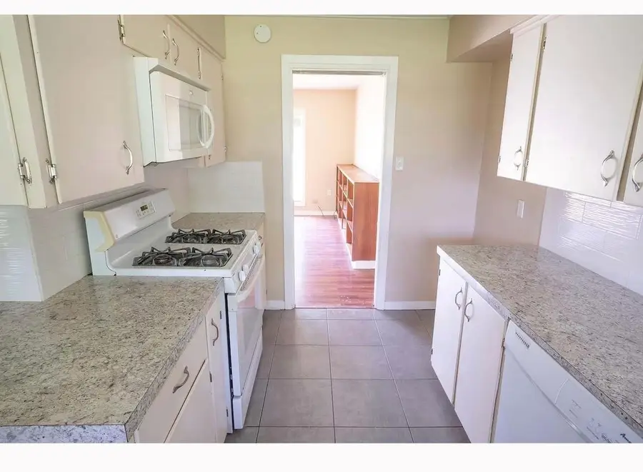 117 Lazy Lane, Lake Jackson, TX 77566 - #3