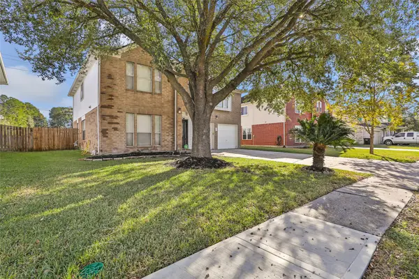 18042 Noble Forest Drive, Humble, TX 77346