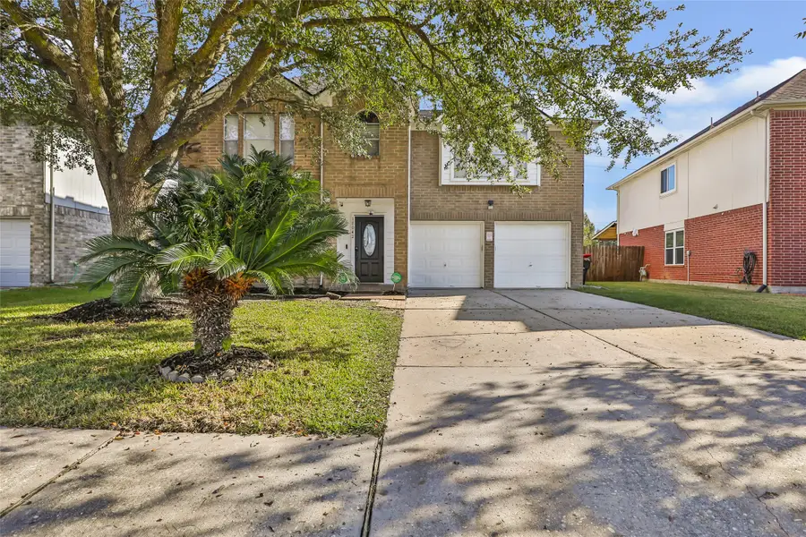 18042 Noble Forest Drive, Humble, TX 77346 - Image #2