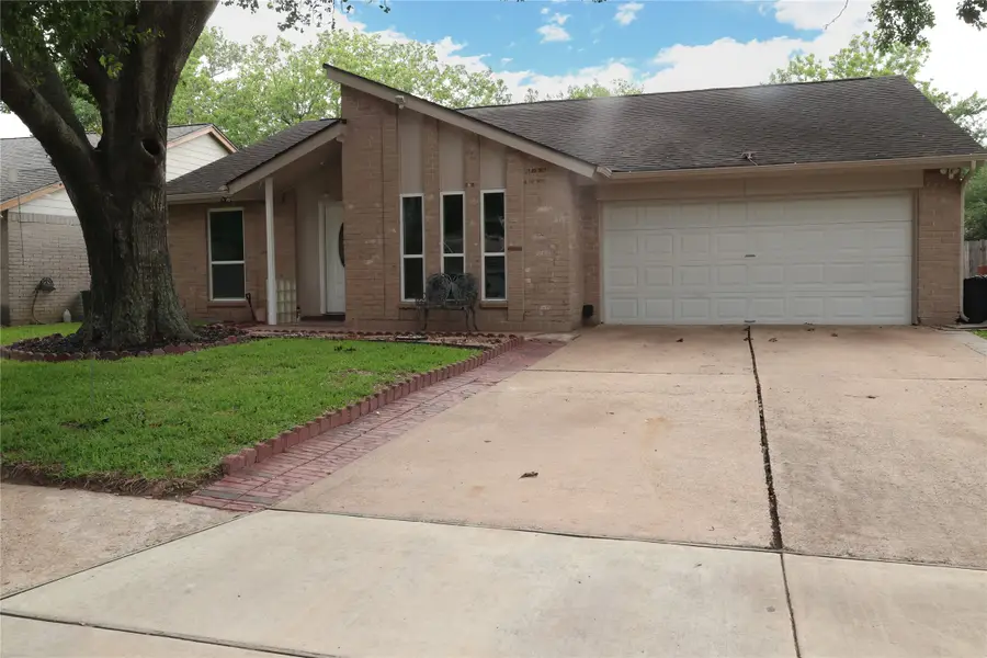 7611 Woodland West Drive, Houston, TX 77040 - #2