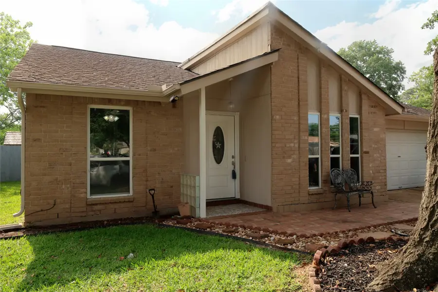 7611 Woodland West Drive, Houston, TX 77040 - #3