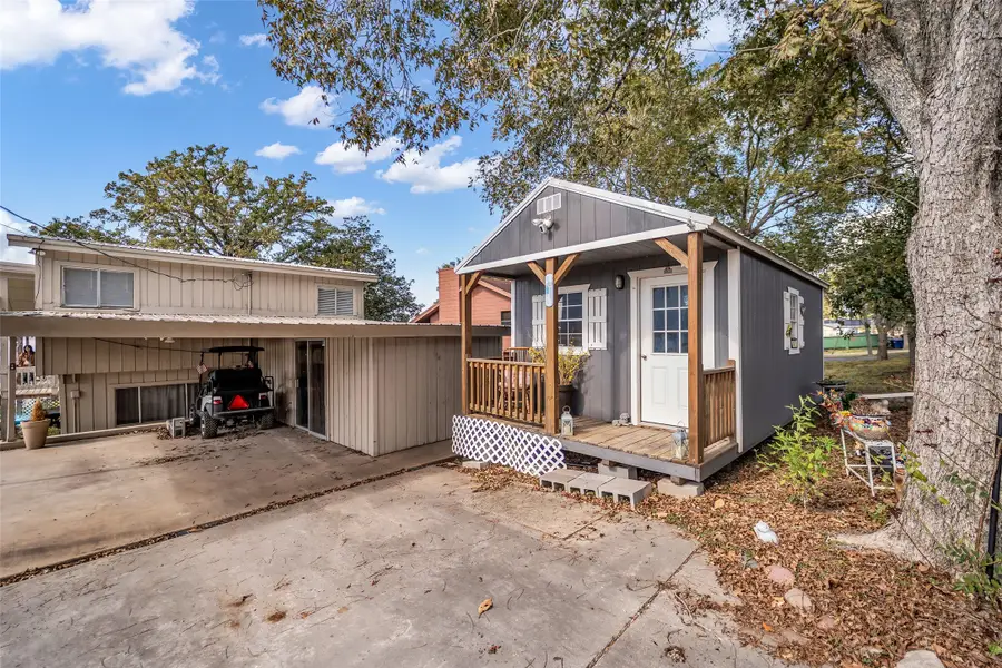 345 Sunset Shadows Boulevard, Livingston, TX 77351 - Image #2