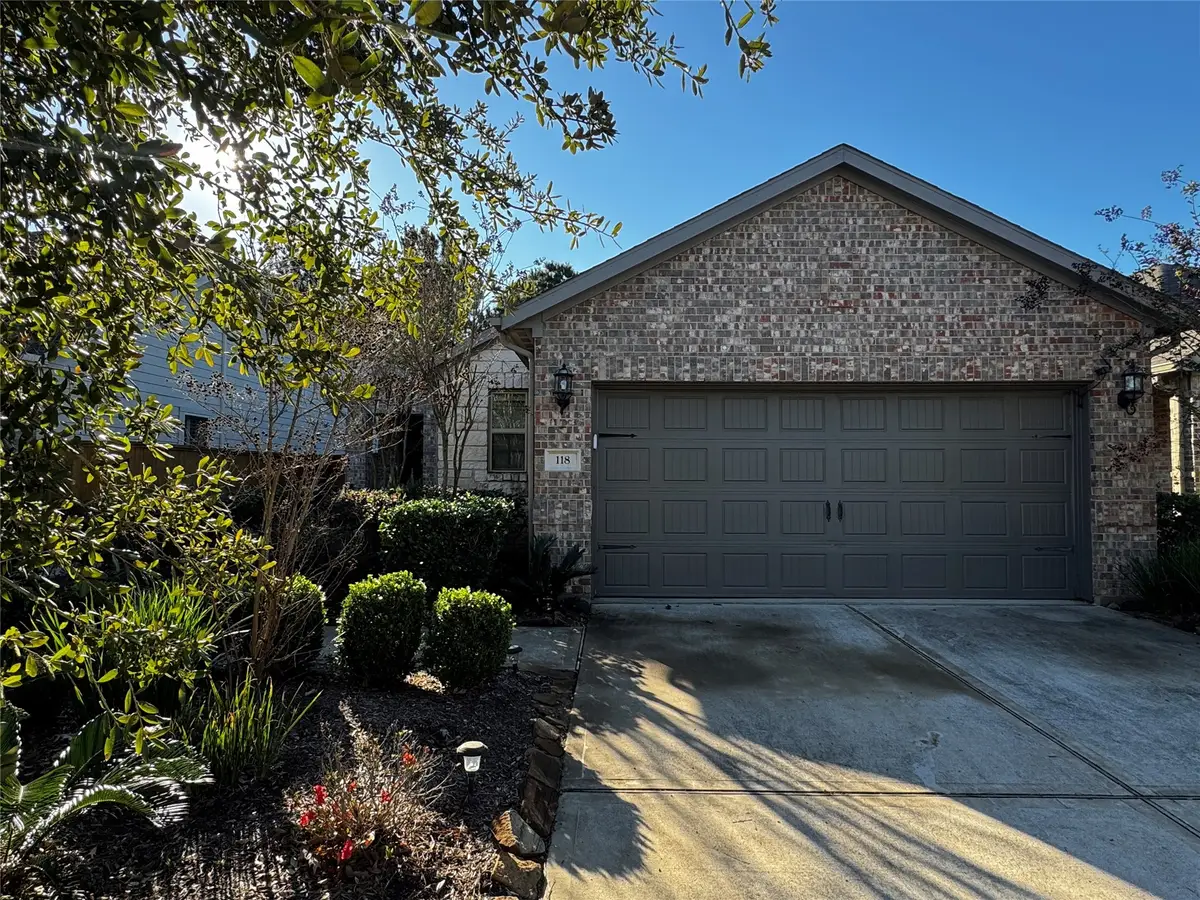 118 Arrowhead Lane, Montgomery, TX 77316 - Image #1