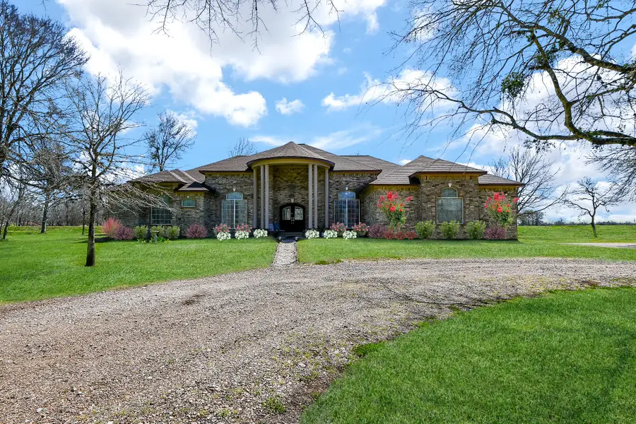 530 Chisolm Trail, Simonton, TX 77476 - Image #2