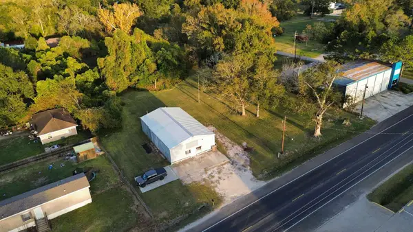 403 S Winfree Street, Dayton, TX 77535
