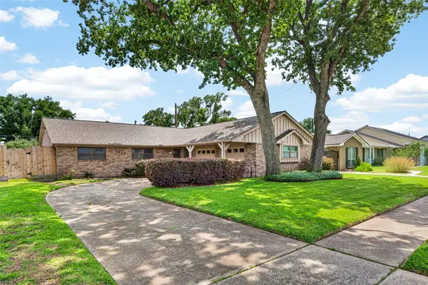2210 Tannehill Drive, Houston, TX 77008