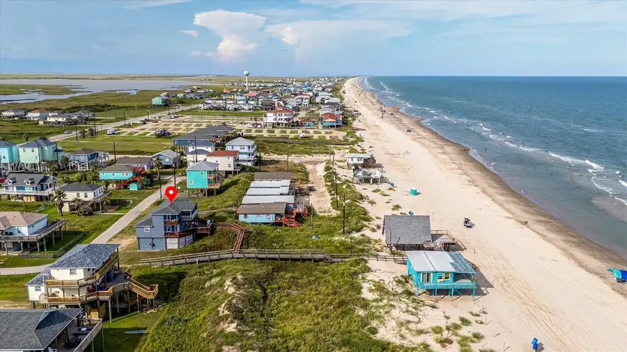 601 Wave Court, Surfside Beach, TX 77541 - #3