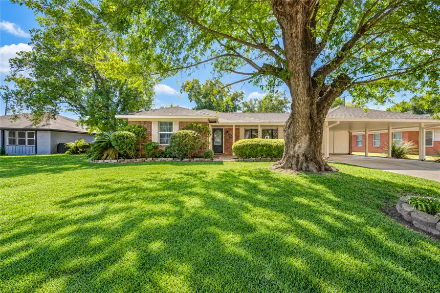 703 Oriole Lane, Pasadena, TX 77502 - #2