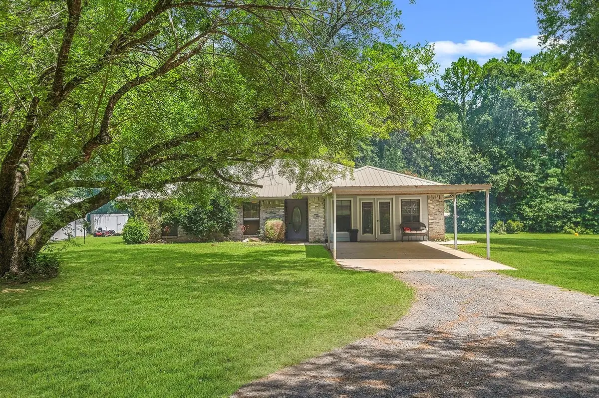 4720 B Hwy 21 E, Hemphill, TX 75948 - #1