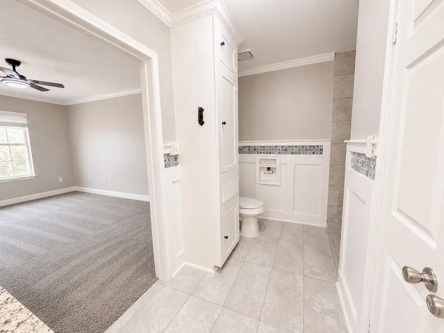 114 W Lobit Street, Baytown, TX 77520 - #3