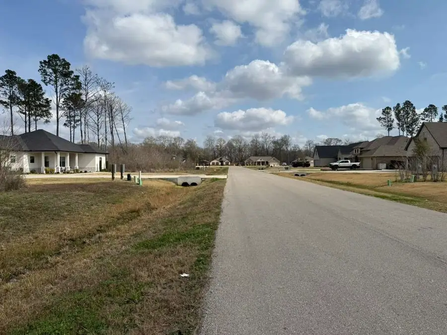 88 County Road 6614, Dayton, TX 77535 - #2