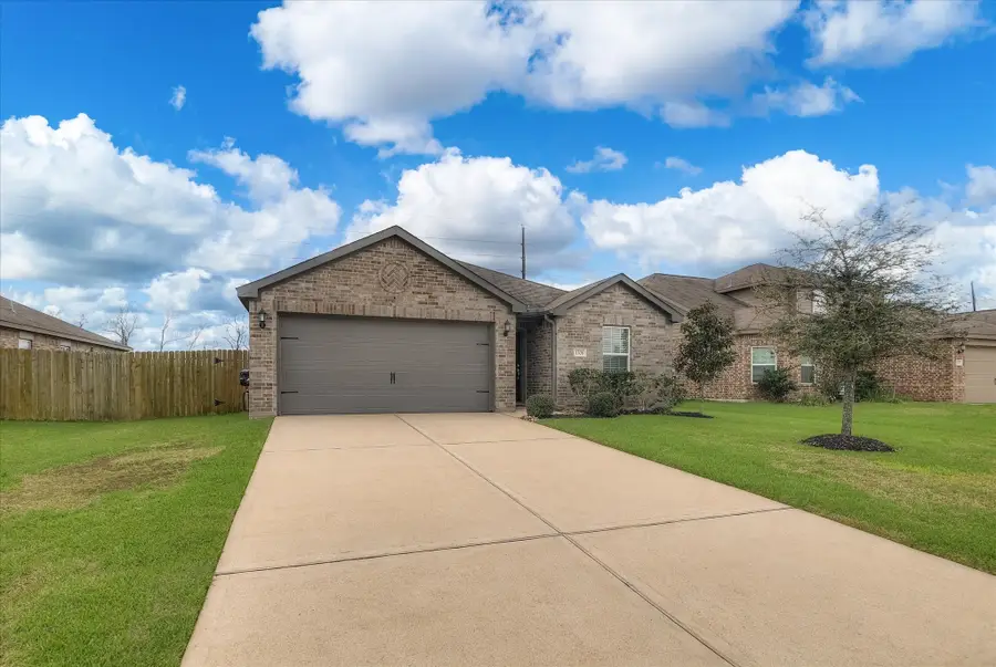 1306 Paradise Found Drive, Rosharon, TX 77583 - #2
