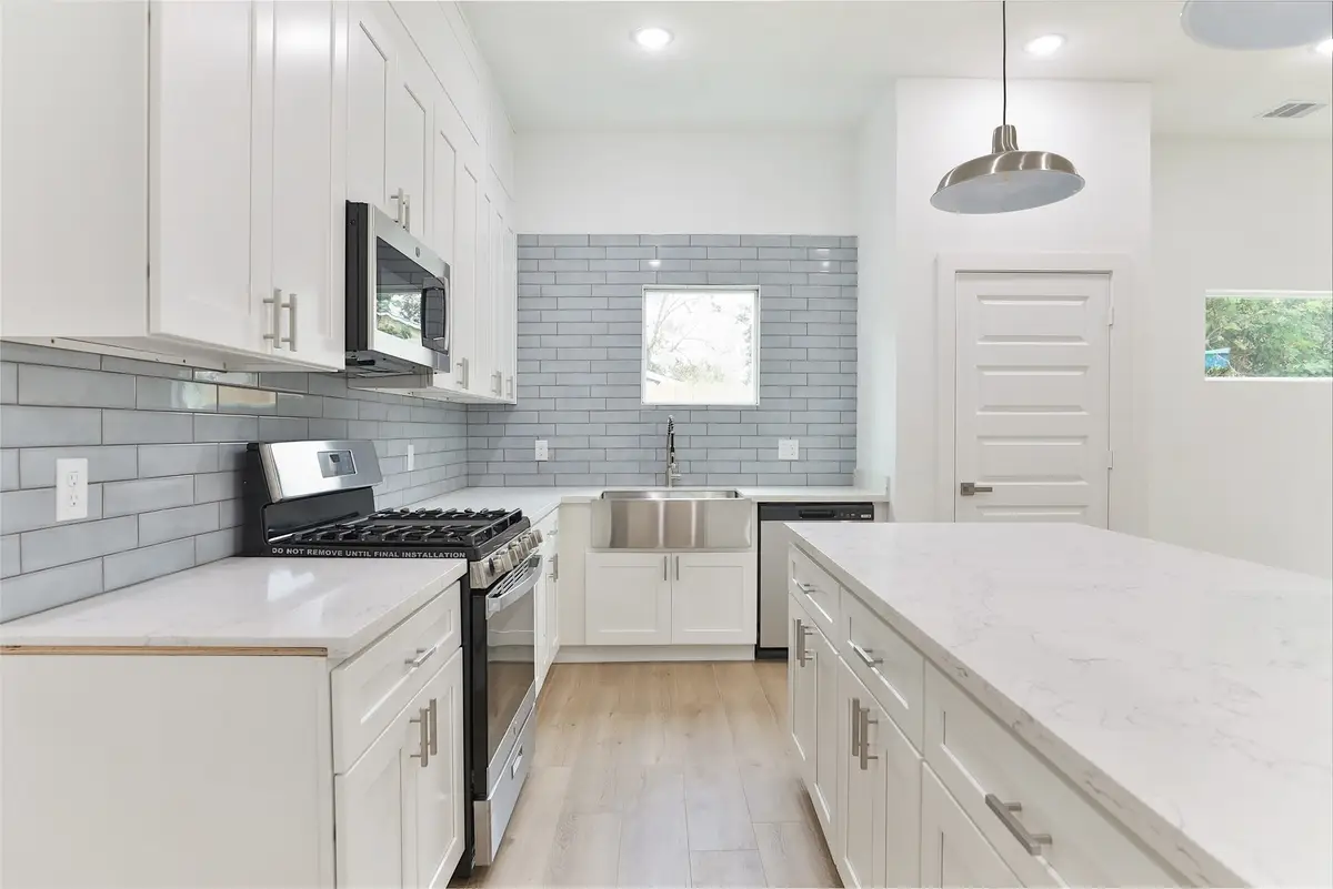 9341 Lavender St, Houston, TX 77016 - #1