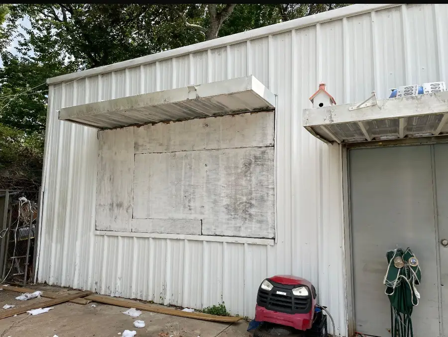 1725 S Broadways, La Porte, TX 77571 - Image #2