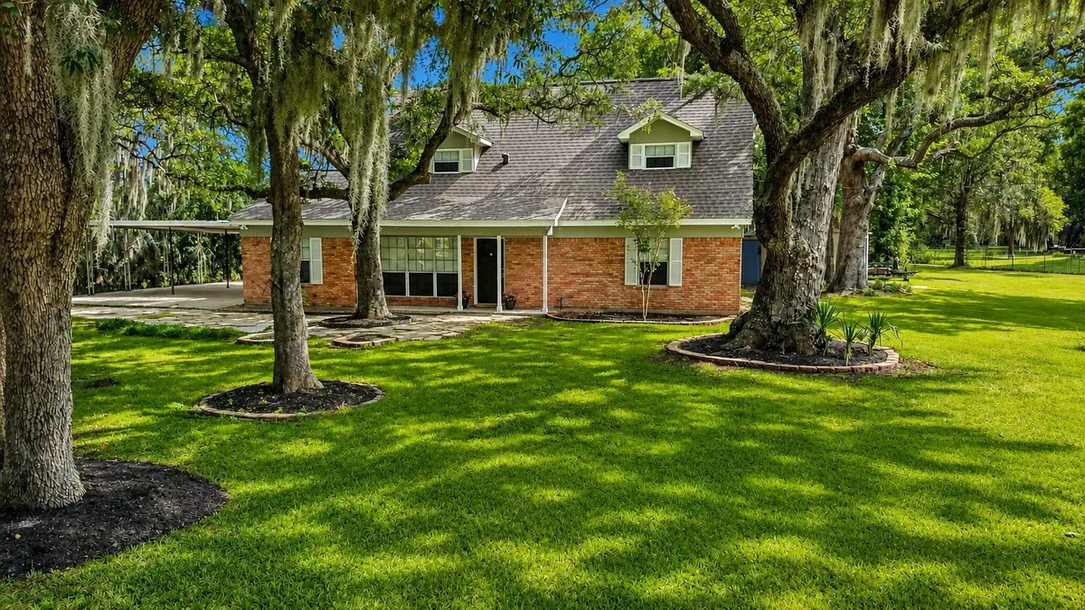 432 Robinson Road, Oyster Creek, TX 77541 - #1