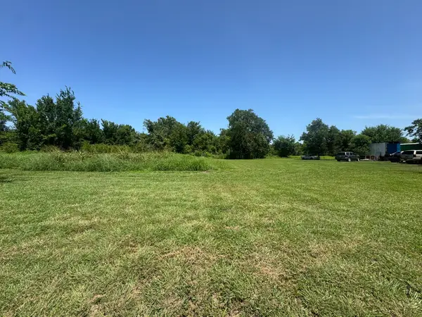 TD E E Bu 59 R Highway, Hungerford, TX 77448