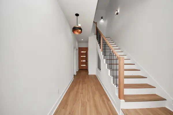 9014 Ferdinand Street, Houston, TX 77051