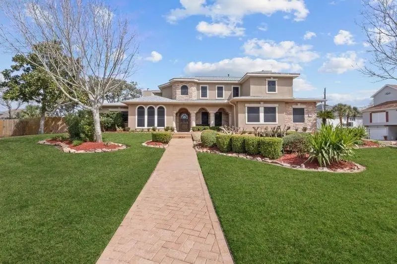 3934 Tres Drive, Galveston, TX 77554 - #2