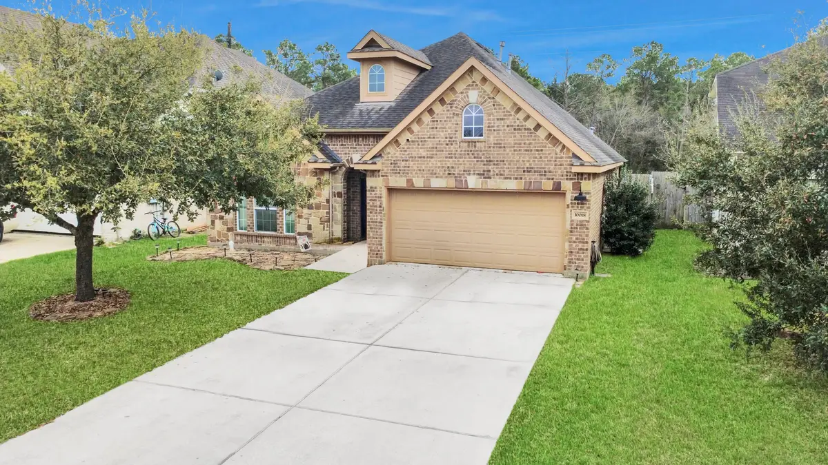 10018 Lynnwood Drive, Baytown, TX 77521 - #1