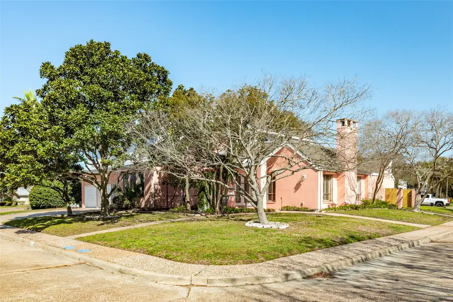 5 Colony Park Drive, Galveston, TX 77551 - #2