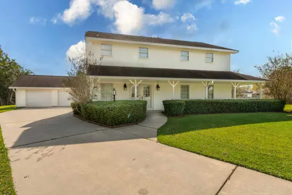 8109 Woodfern Court, Port Arthur, TX 77642