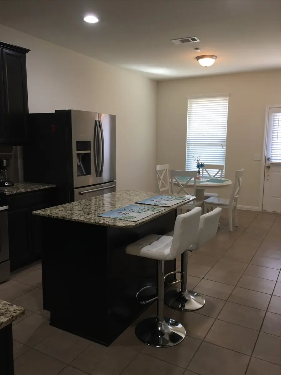 6734 Brimridge Lane, Houston, TX 77048 - Image #2