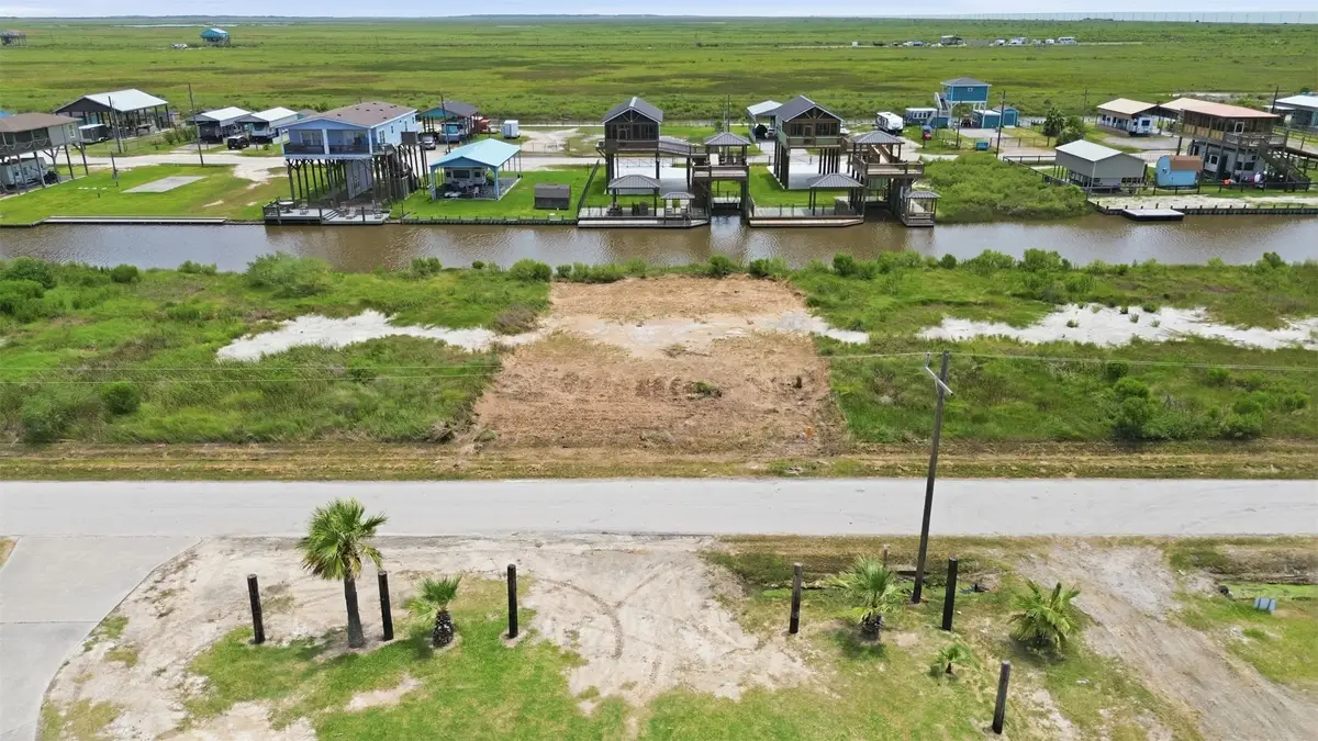 1190 Van Sant, Gilchrist, TX 77617 - #1