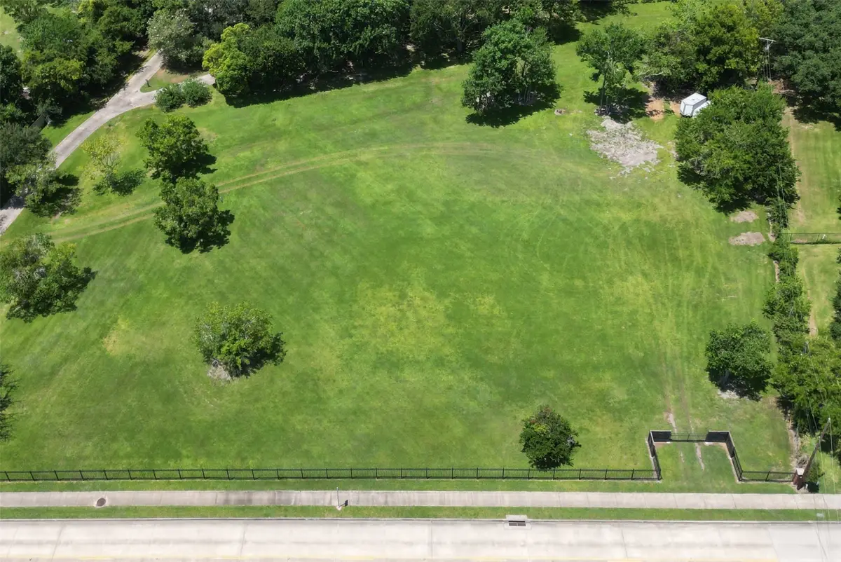 1031 Louisiana Avenue, League City, TX 77573 - #1