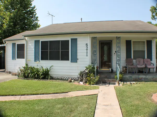 6211 Force Street, Houston, TX 77020