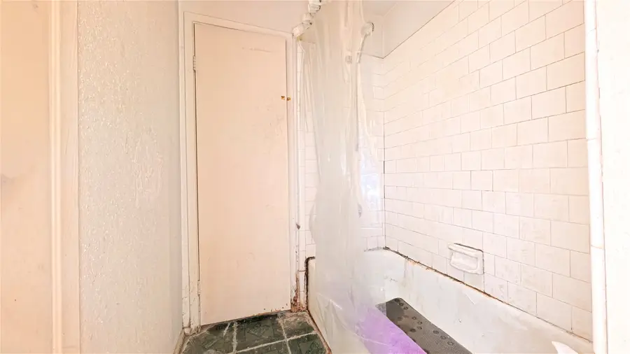 5027 Quebec Boulevard, Richmond, TX 77469 - Image #3