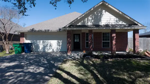 1105 Isabella Boulevard, Angleton, TX 77515