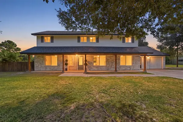 3814 Poskey Road, Anahuac, TX 77514