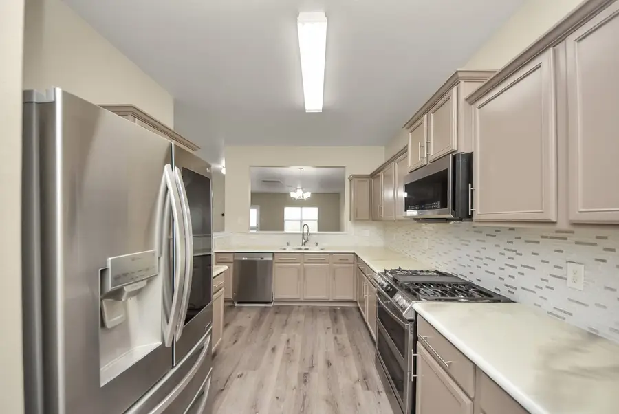 1855 Garnett Breeze Drive, Rosharon, TX 77583 - #2