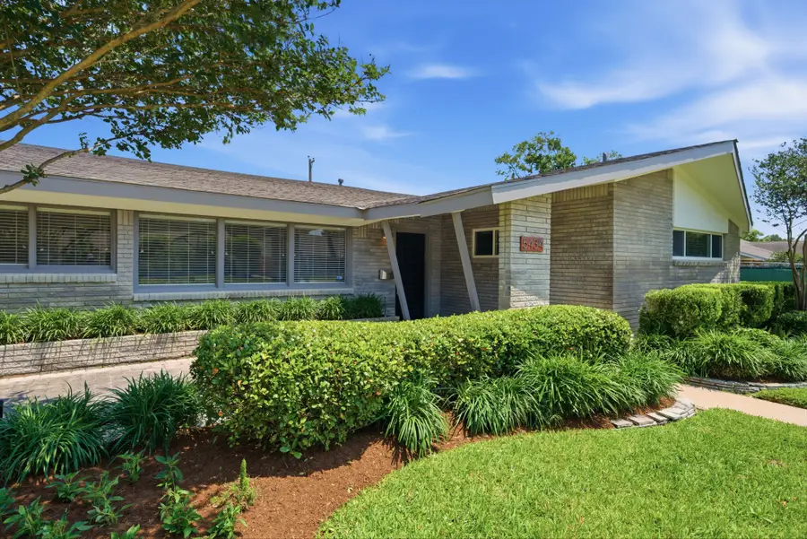 5434 Valkeith Drive, Houston, TX 77096 - #2