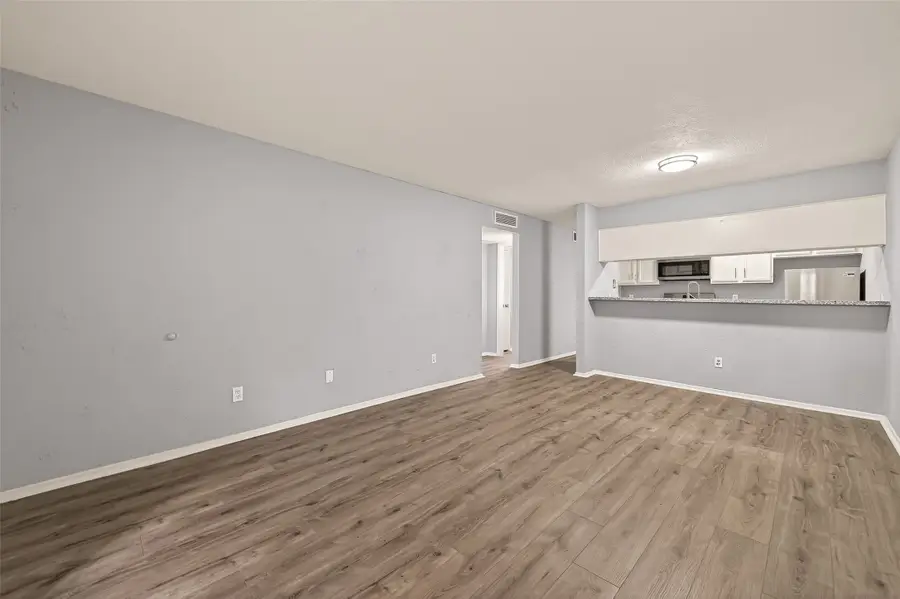 7313 Gulf Freeway #904, Houston, TX 77017 - #2